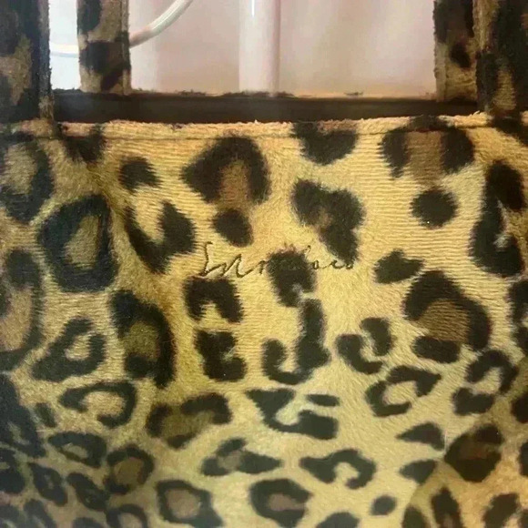 Mondani Handbag Leopard Print - Picture 9 of 10